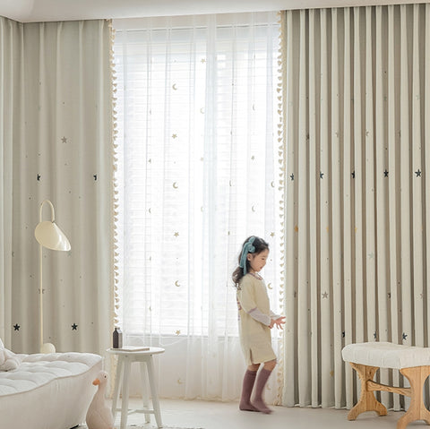 White Curtain for Children's Bedroom with Star Patterns