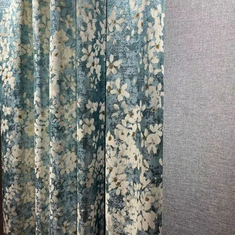 Romantic Blue and White Curtain