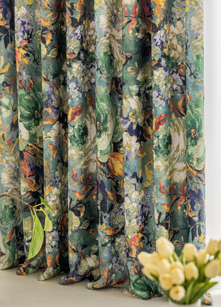 Vintage floral curtain with ruffles in cotton blend