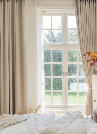 Modern Insulating Bedroom Curtain