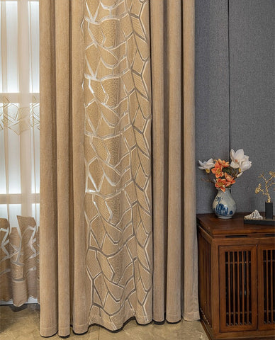 Double curtains geometric pattern